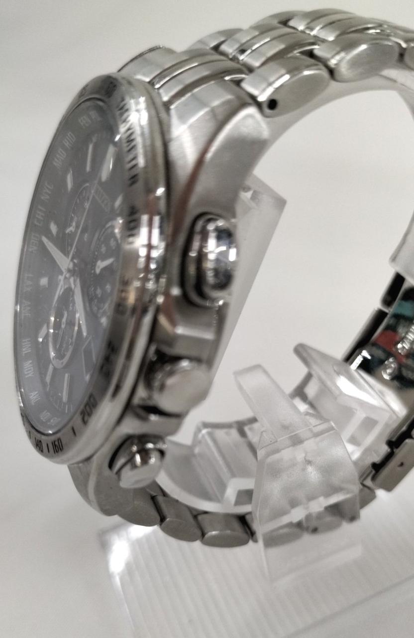 CITIZEN ECO-DRIVE Radio-Controlled Solar Wristwatch CB5870-91L (E660-S119944) - Banzai Thrifting | BanzaiHobby