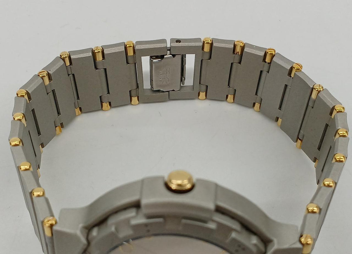 SEIKO Quartz Watch 5H22-6A30 - Banzai Thrifting | BanzaiHobby