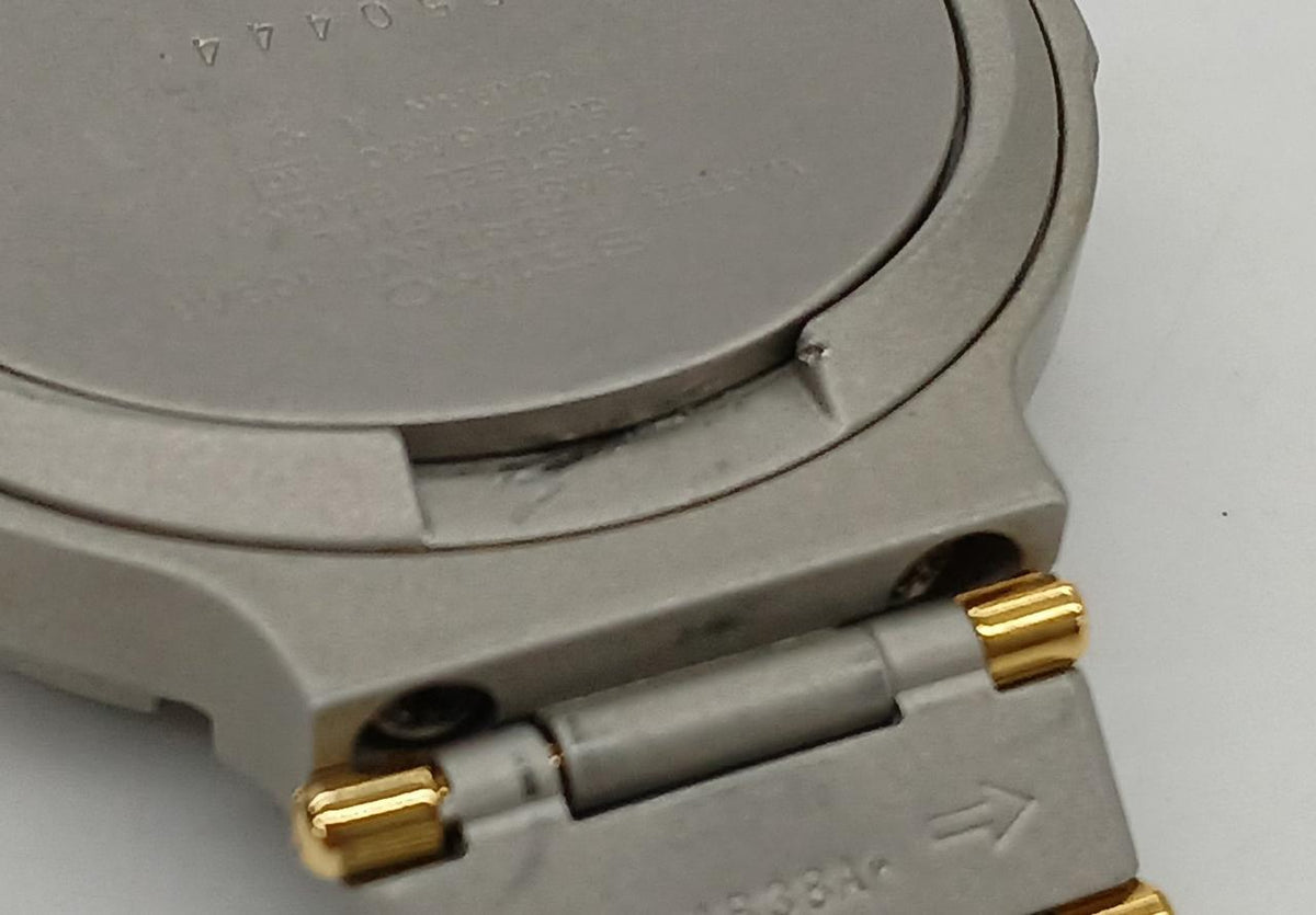 SEIKO Quartz Watch 5H22-6A30 - Banzai Thrifting | BanzaiHobby