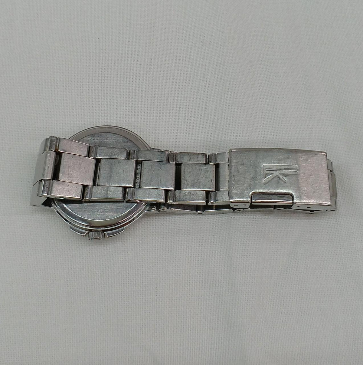 SEIKO Quartz Wristwatch 7N82-6E00 - Banzai Thrifting | BanzaiHobby