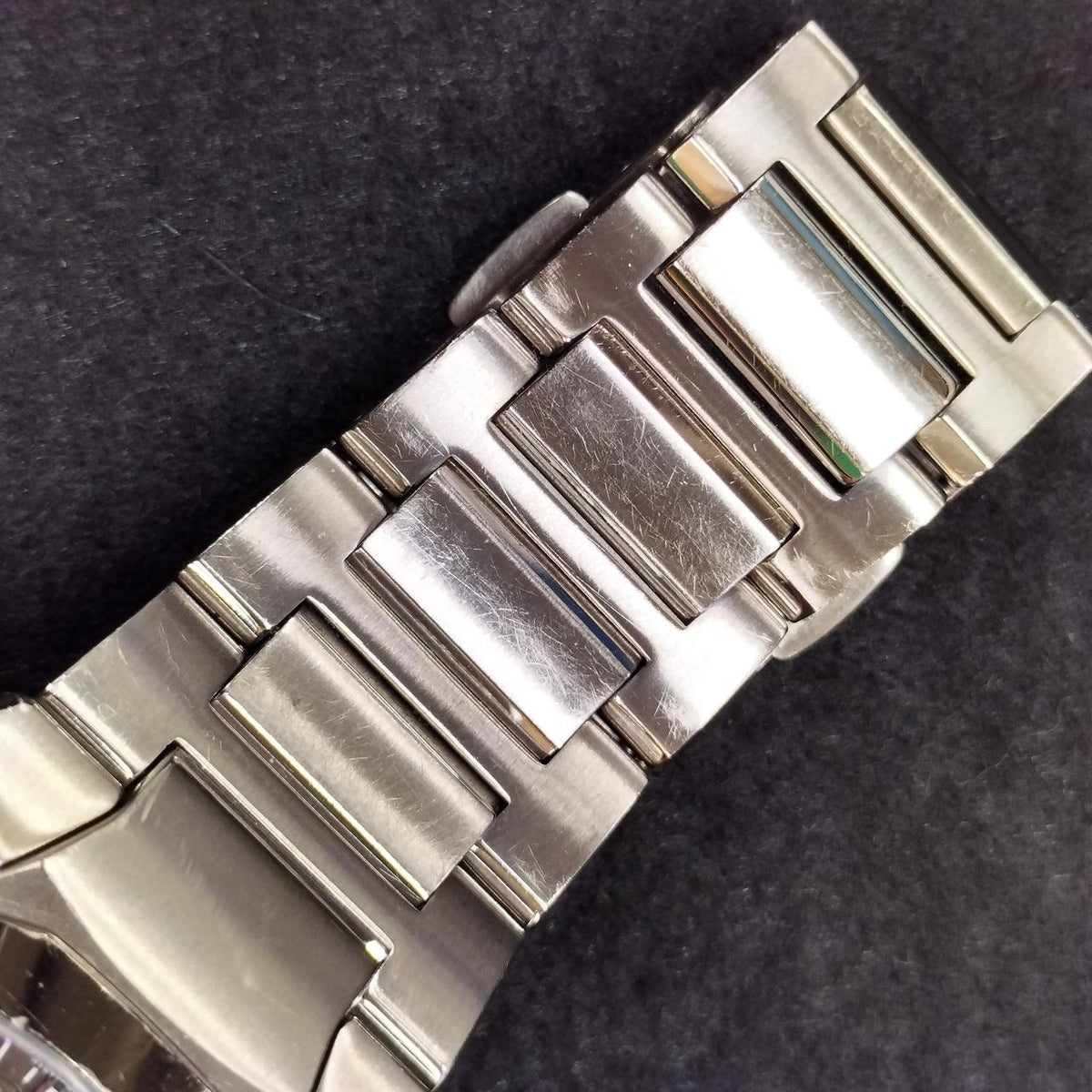 CITIZEN ECODRIVE Radio-Controlled Wristwatch U600-T011497 - Banzai Thrifting | BanzaiHobby