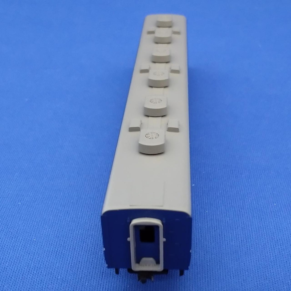 KATO 12 Series Express Passenger Cars JNR Specification 6 cars + 1 car set 10-1550 - Banzai Thrifting | BanzaiHobby