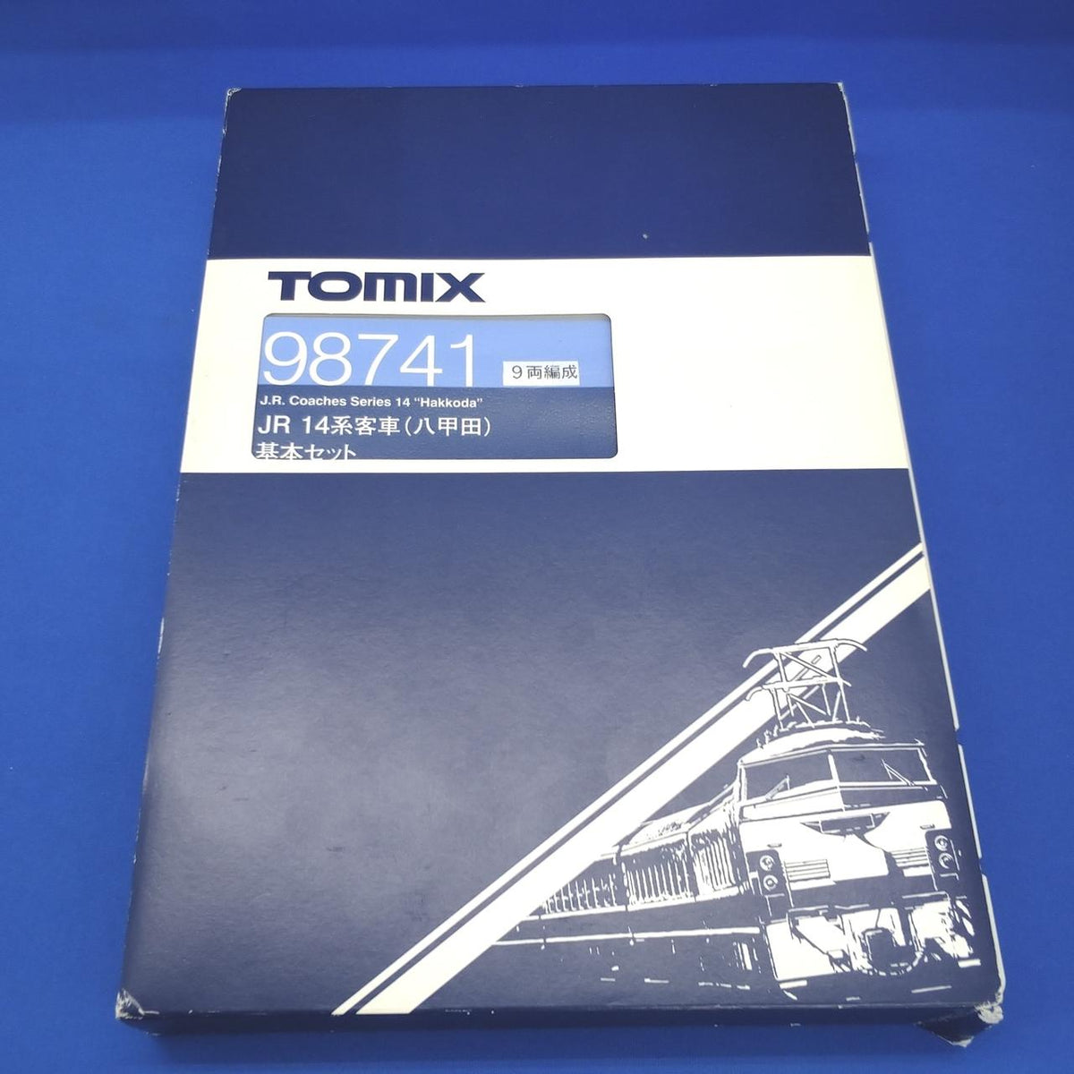 TOMIX JR 14 Series Passenger Car Hakkoda Basic Set + 3-Car Set 98741 - Banzai Thrifting | BanzaiHobby
