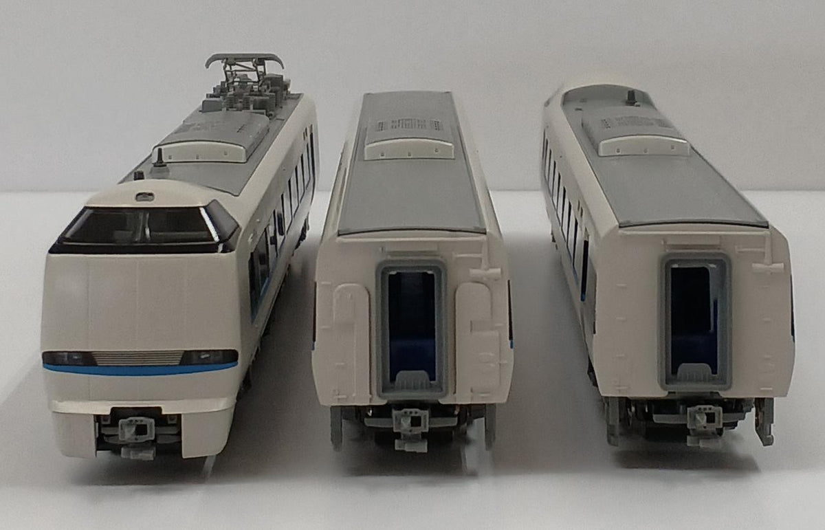 KATO 683 Series 'Thunderbird' (Refurbished) 3-Car Expansion Set - Banzai Thrifting | BanzaiHobby