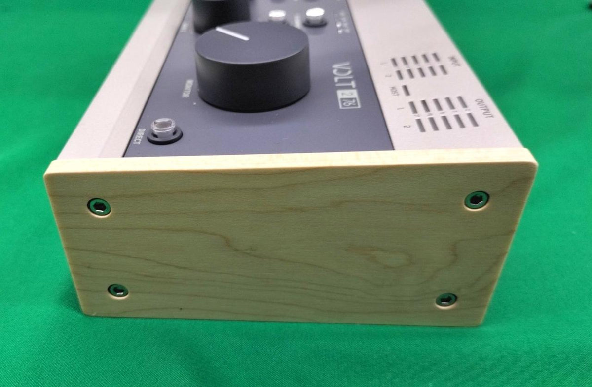 UNIVERSAL AUDIO Audio Interface: VOLT 276 - Banzai Thrifting | BanzaiHobby