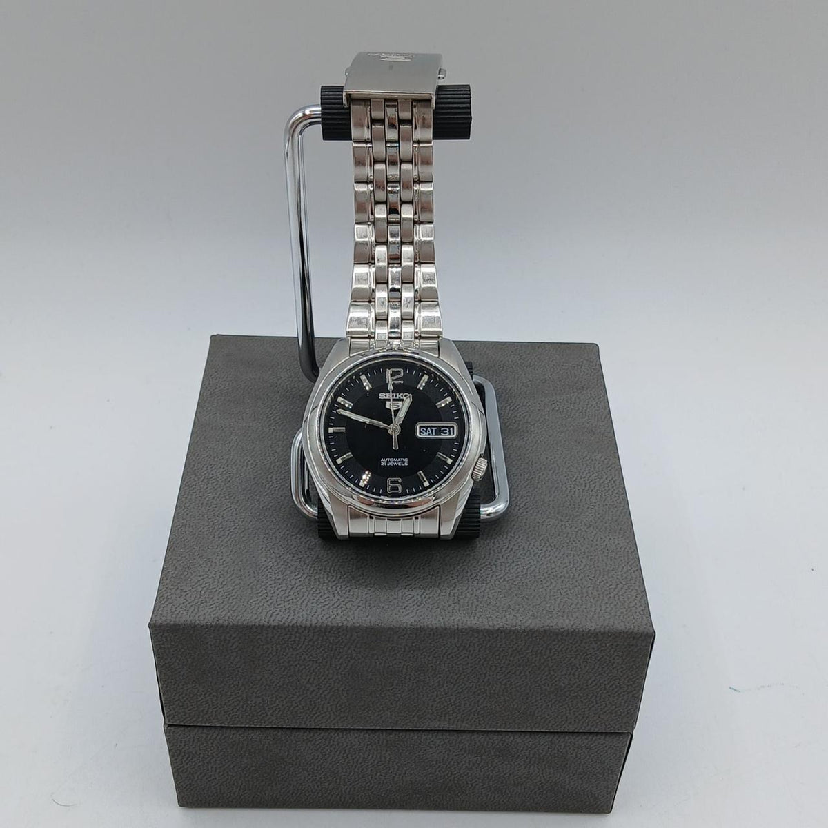SEIKO SEIKO 5 7S26-01V0 - Banzai Thrifting | BanzaiHobby