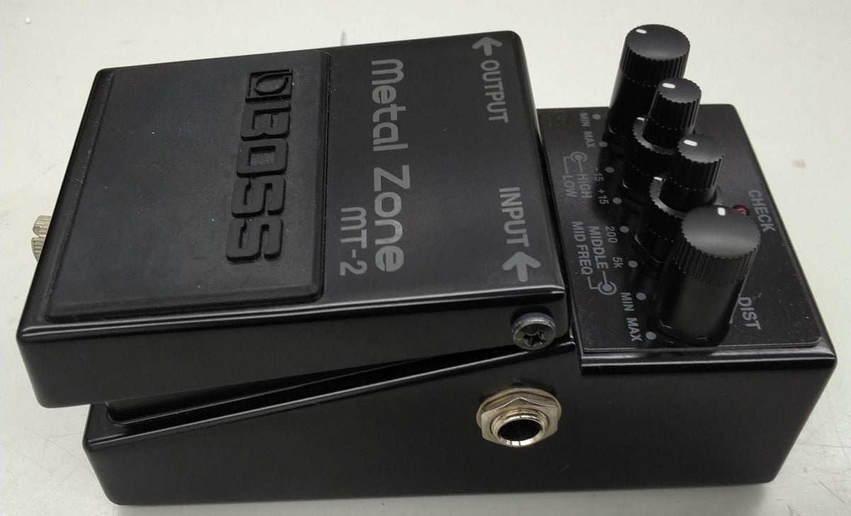 BOSS Effects pedal MT-2 - Banzai Thrifting | BanzaiHobby