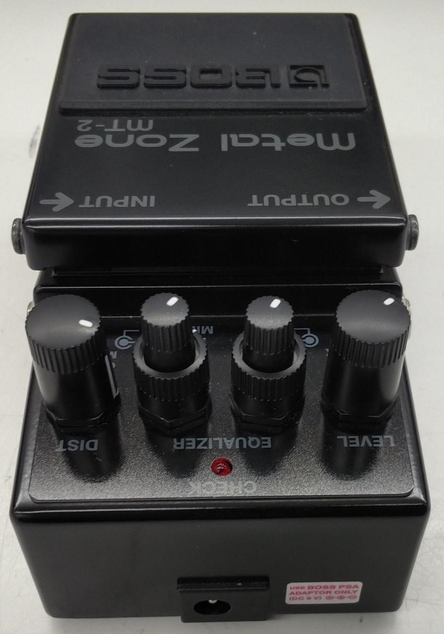 BOSS Effects pedal MT-2 - Banzai Thrifting | BanzaiHobby