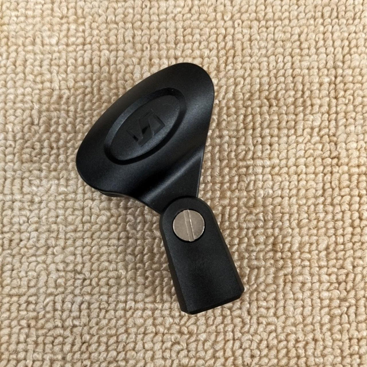 SENNHEISER Condenser Microphone E965 - Banzai Thrifting | BanzaiHobby