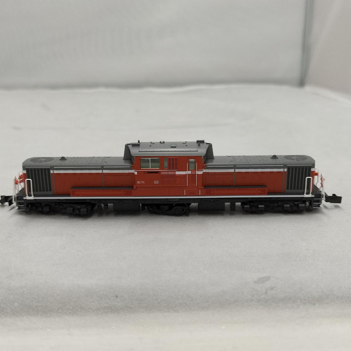 KATO DD51 Mid-500 Cold-Resistant Type 7008-7 - Banzai Thrifting | BanzaiHobby