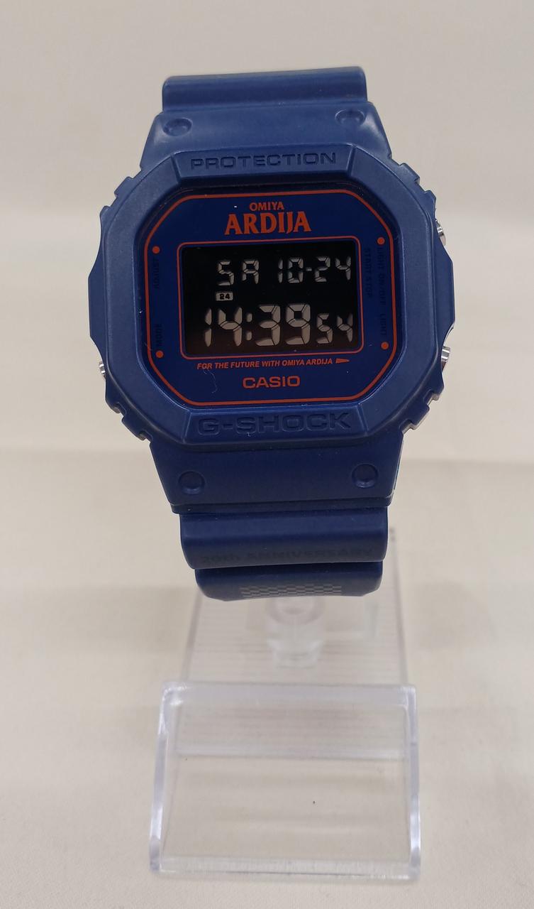 CASIO Wristwatch DW-5600VT - Banzai Thrifting | BanzaiHobby