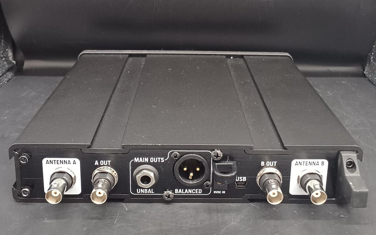LINE6 Wireless System XD-V75 - Banzai Thrifting | BanzaiHobby