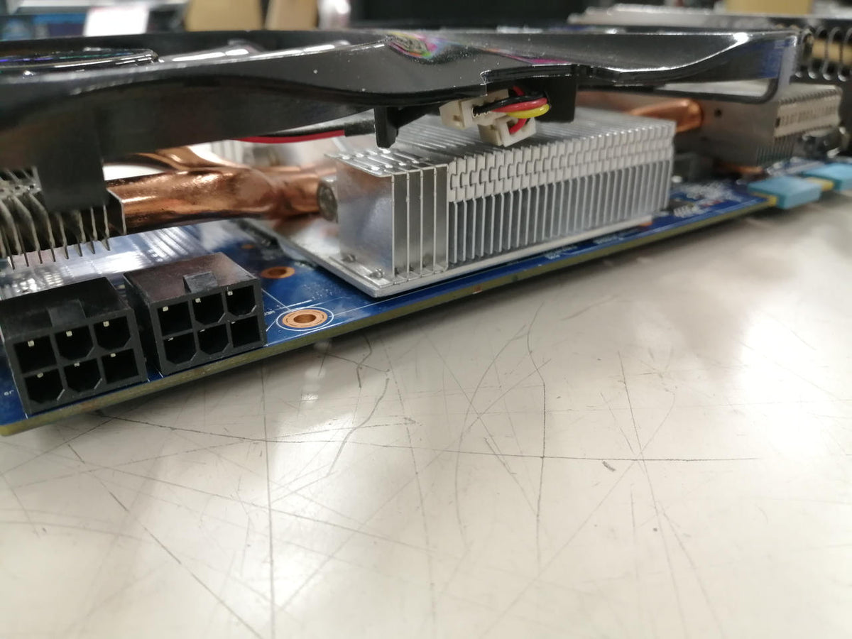 GIGABYTE Graphics Board: GV-N66TWF2-2GD