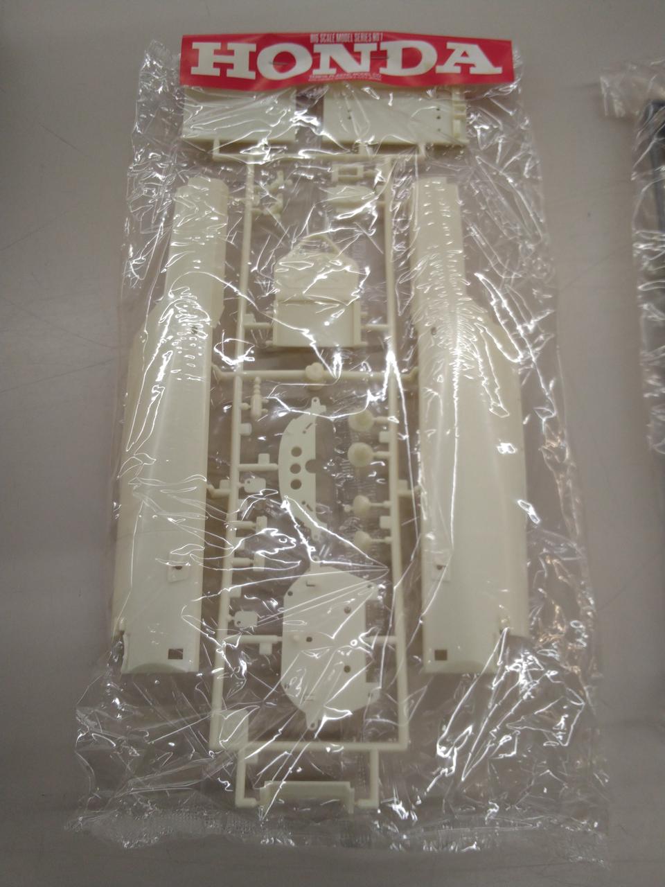 TAMIYA 1/12 HONDA F-1 1/12 HONDA F-1 - Banzai Thrifting | BanzaiHobby