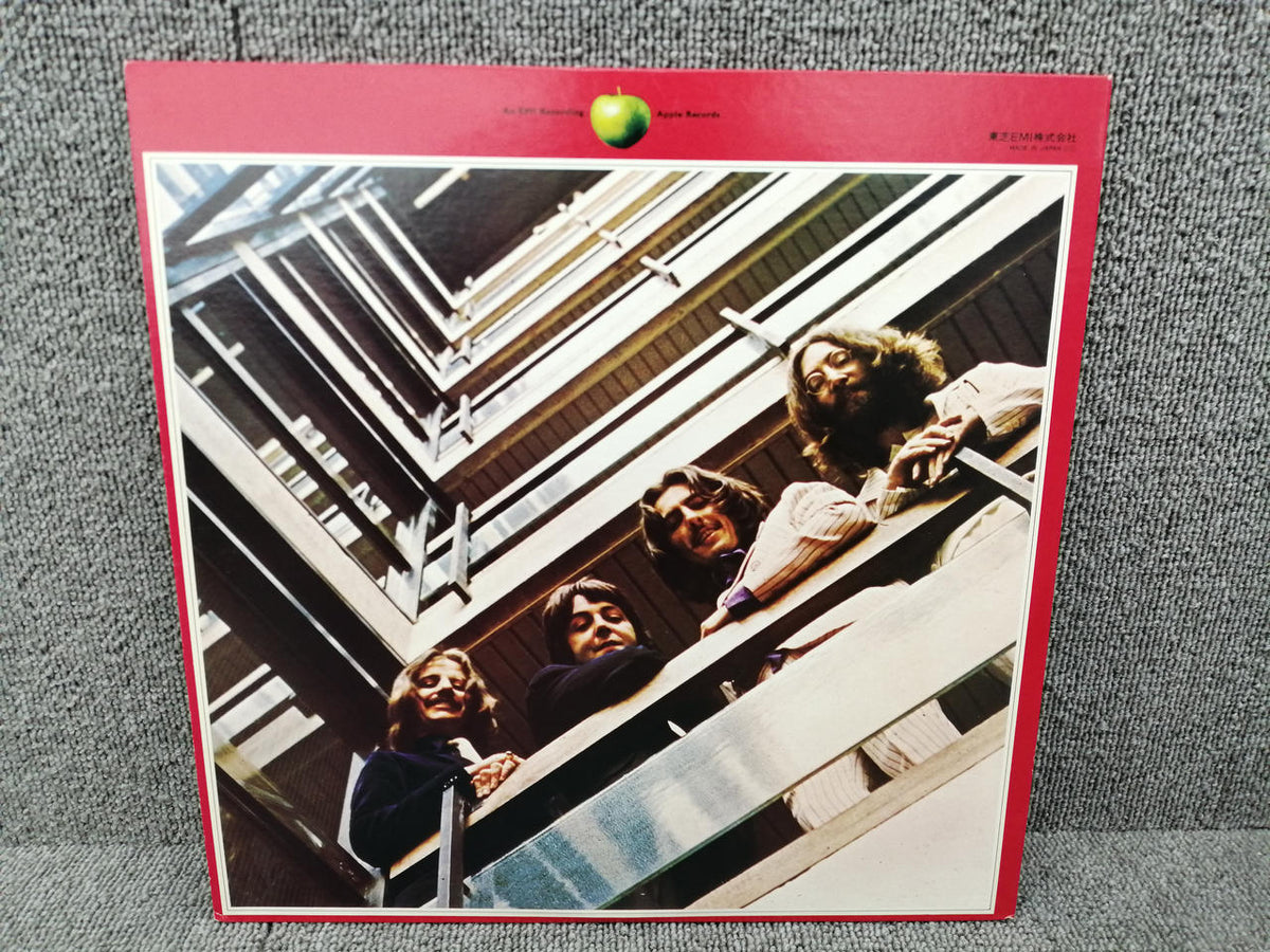 Toshiba Analog Record THE BEATLES / 1962-1966