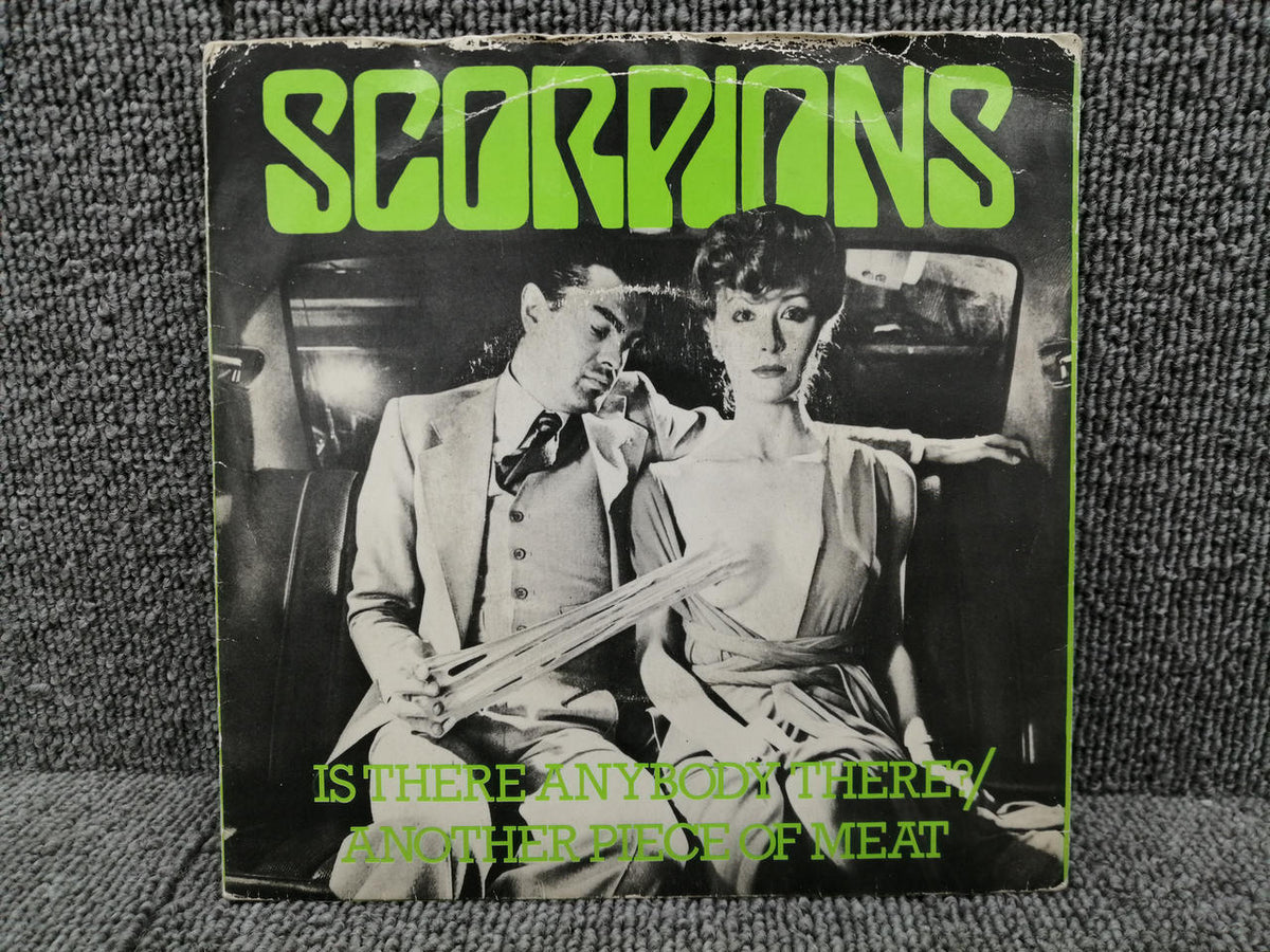 HARVEST EP SCORPIONS/ IS THERE ANYBODY T