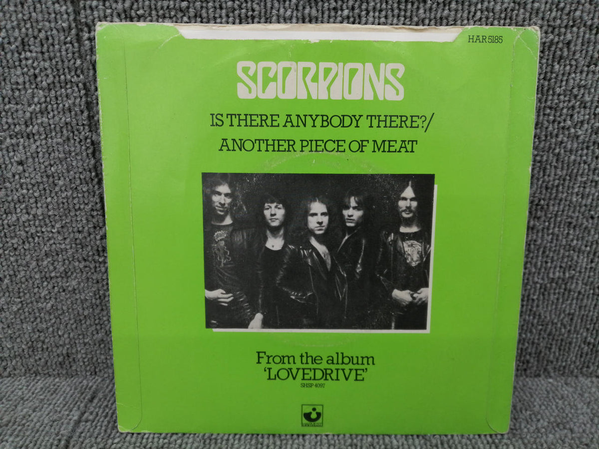HARVEST EP SCORPIONS/ IS THERE ANYBODY T