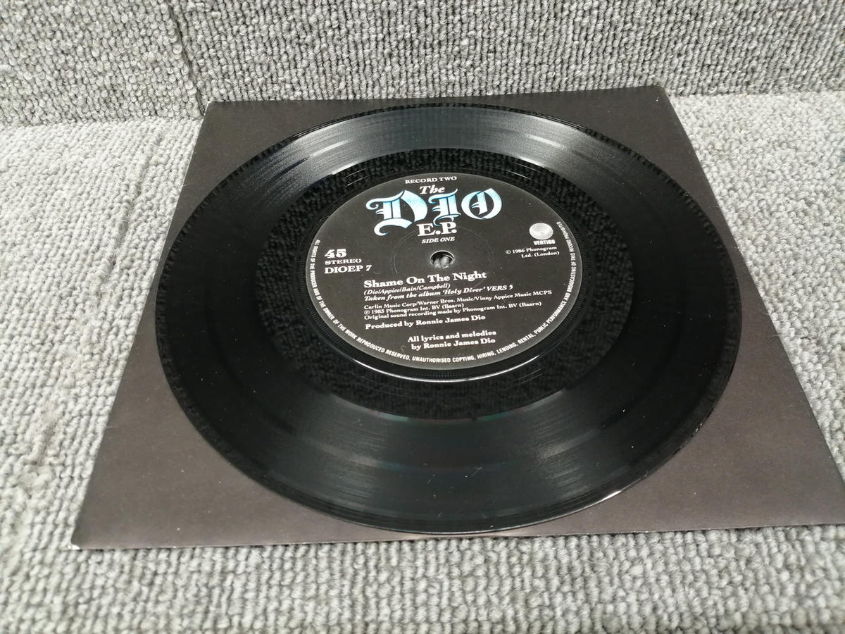 VERTIGO EP DIO/HIDE IN THE RAINBOW