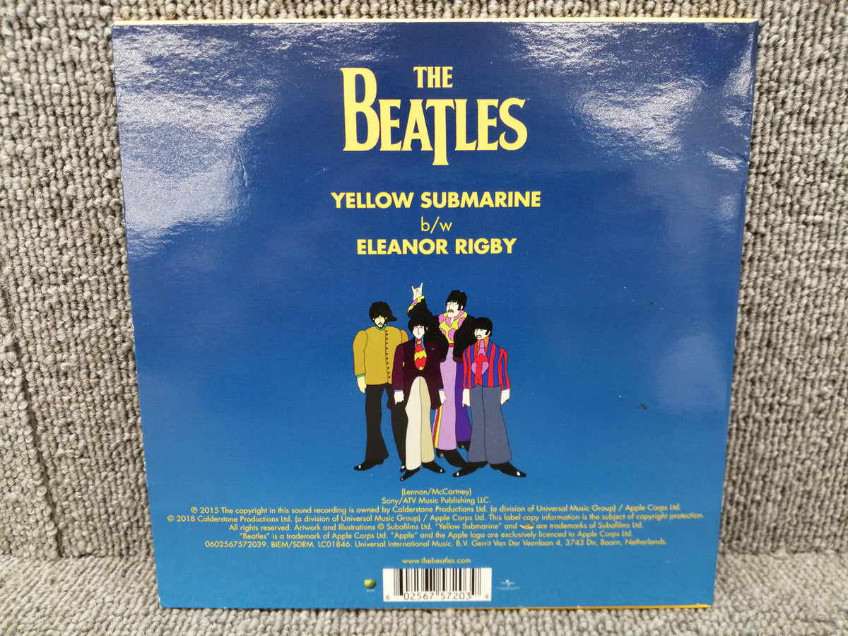 APPLE RECORDS EP THE BEATLES/ YELLOW SUBMARINE