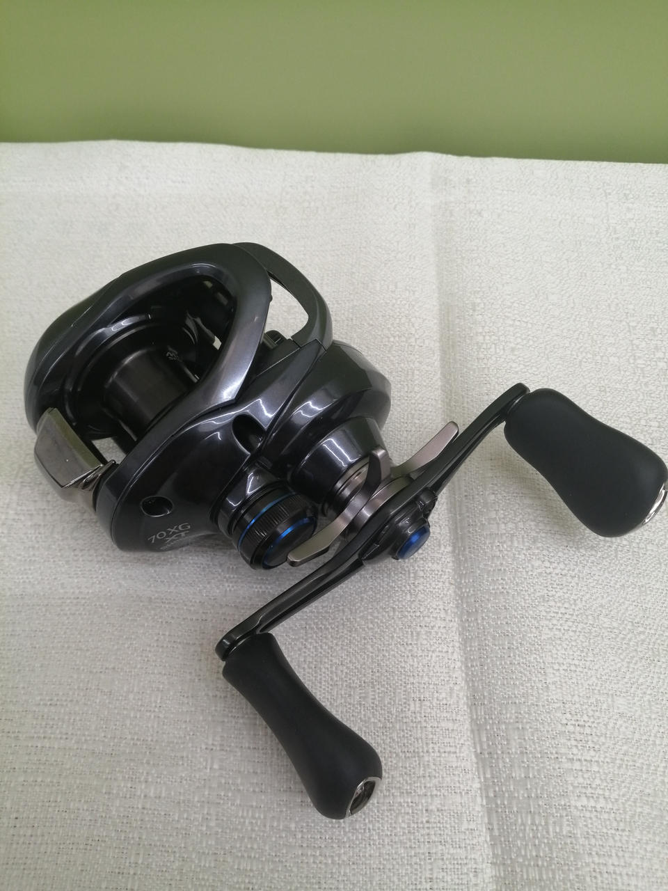 SHIMANO Baitcasting Reel 22 SLX DC 70XG XT