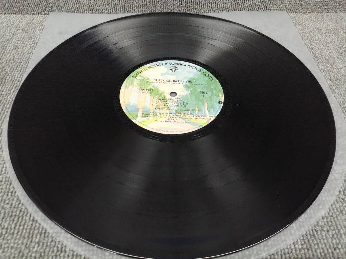 WARNER BROS. RECORDS BLACK SABBATH/BLACK SABBATH VO BS-2602