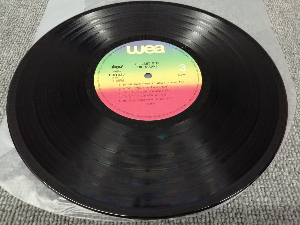 WEA THE NOLANS/20 GIANT HITS P-5192/3J
