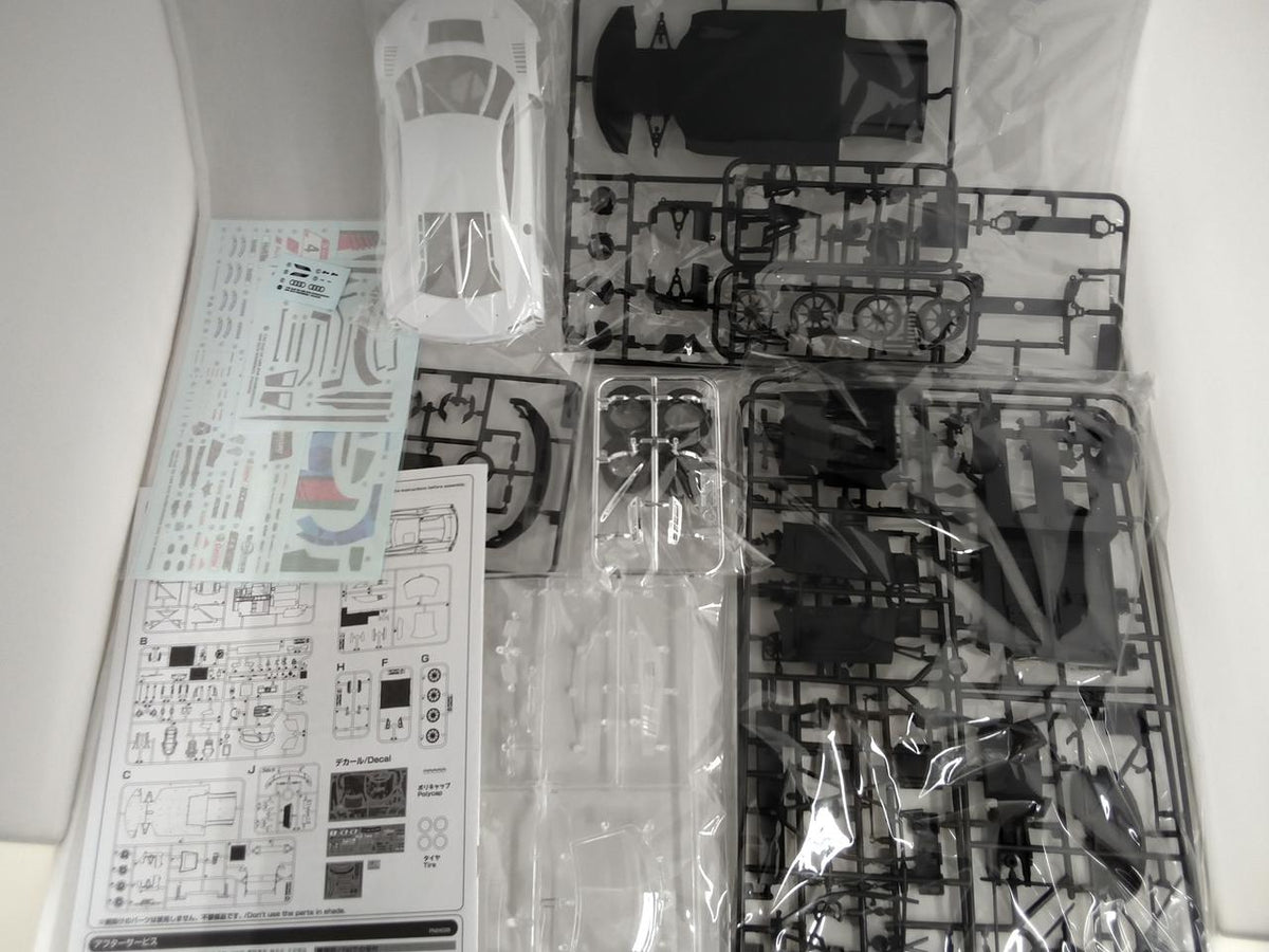 PLATZ "Unassembled" Audi R8 LMS EVO Separately Sold Parts Set - Banzai Thrifting | BanzaiHobby