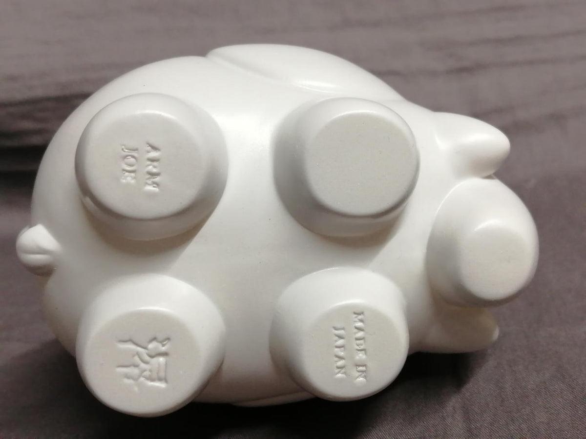 Shirakumaya Sofubi ARM JOE