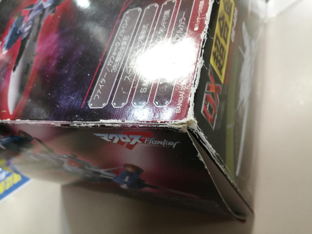 BANDAI DX Chogokin Super Messiah Valkyrie (Saotome Alto's Unit)