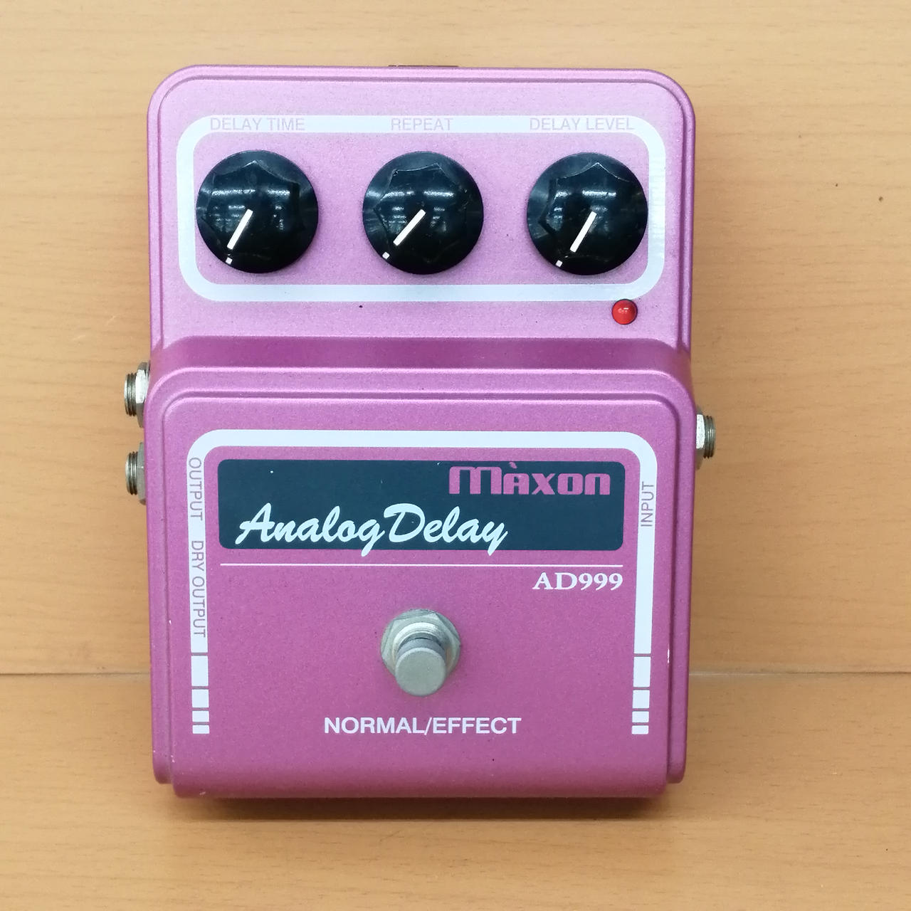 Maxon AD999 Vintage Series Analog Delay Guitar Effects Pedal Made in Japan New