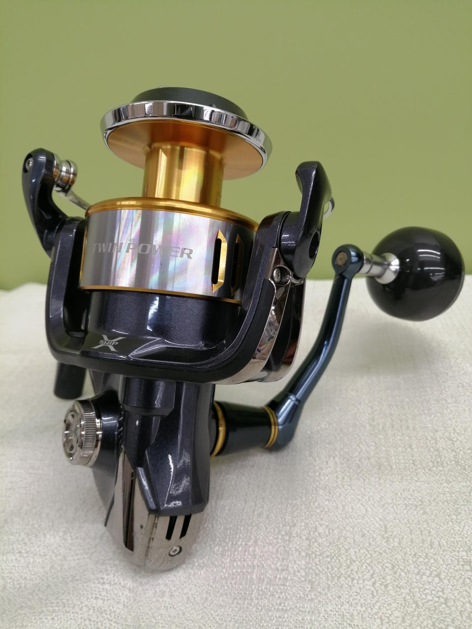 Shimano Twin Power SW Spinning Reel