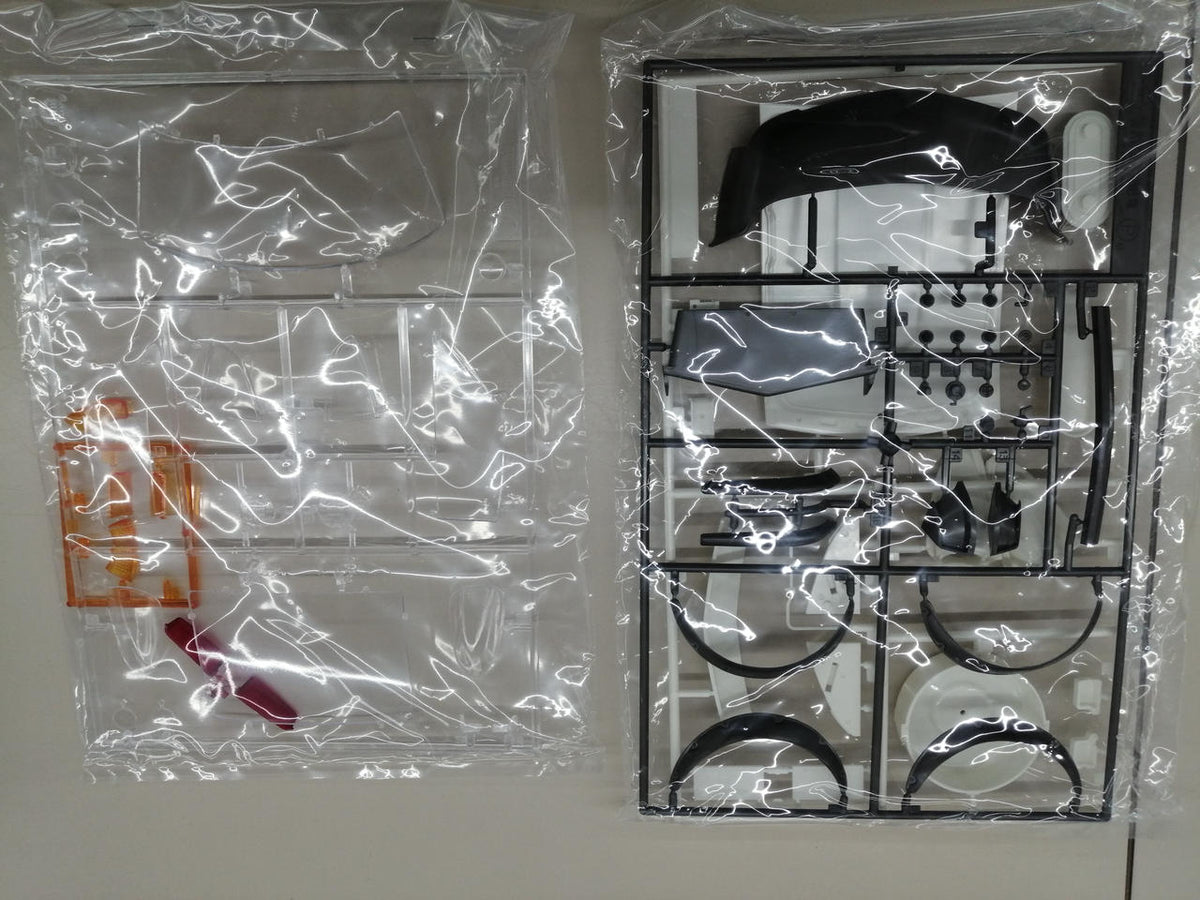 TAMIYA Plastic Model Fairlady 240ZG - Banzai Thrifting | BanzaiHobby