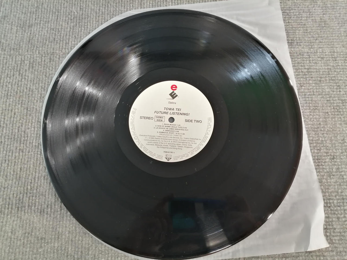 WARNER MUSIC MANUFACTURING EUR TOWA TEI FUTURE LISTENING! 7559-61761-1