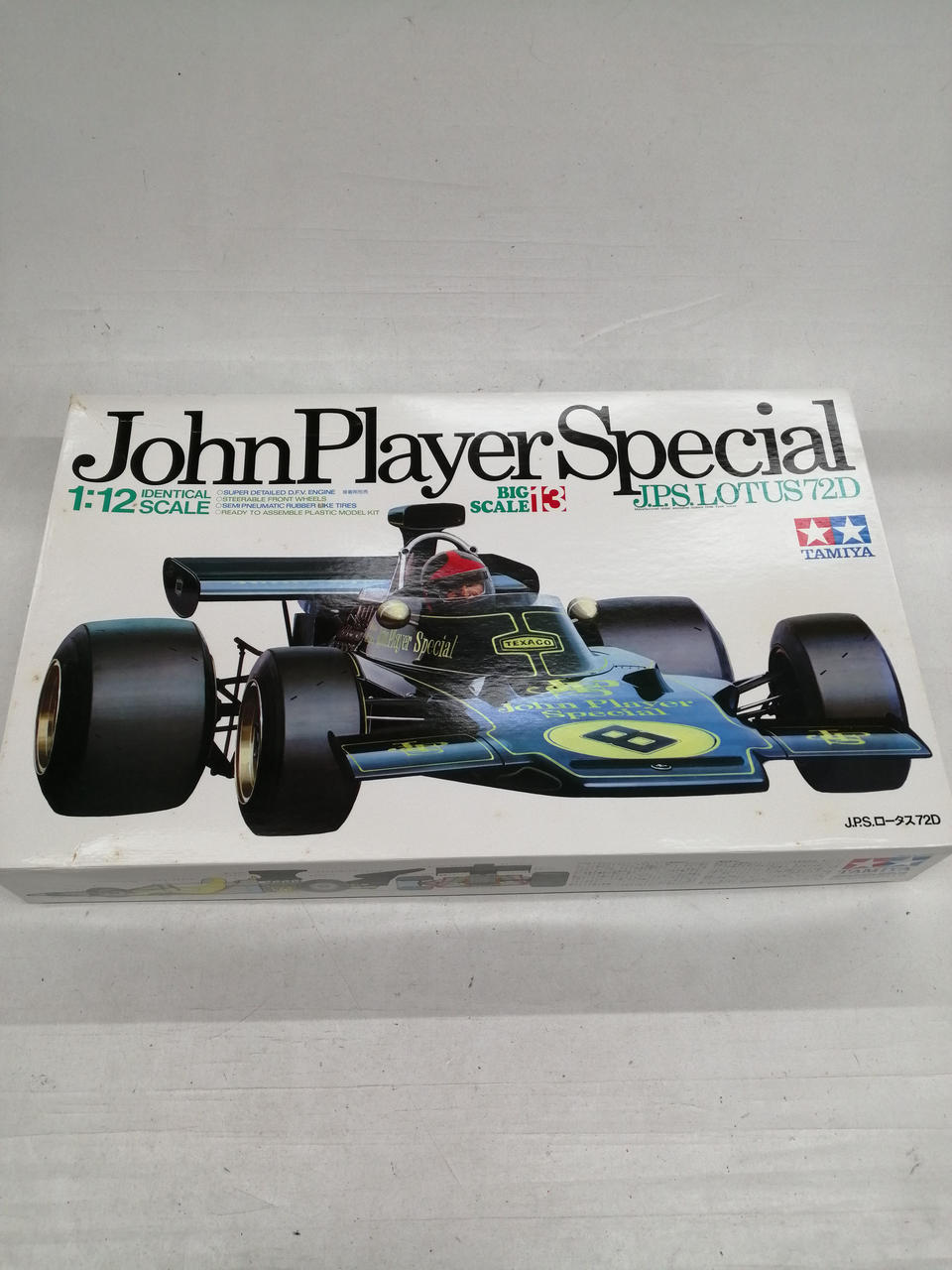 Tamiya 1/12 scale J.P.S. Lotus 72D - Banzai Thrifting | BanzaiHobby