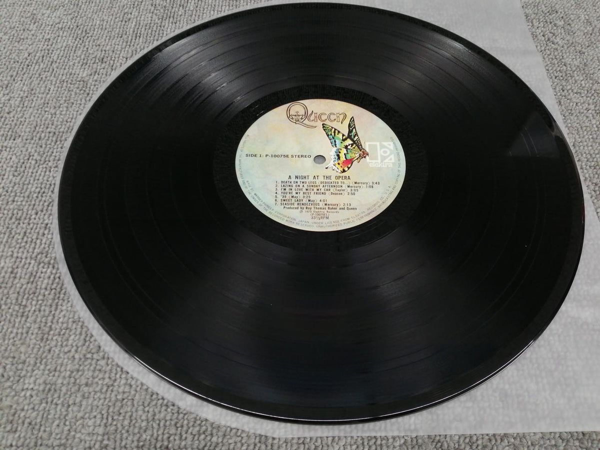 WARNER PIONEER QUEEN/A NIGHT AT THE OPERA P-0075E
