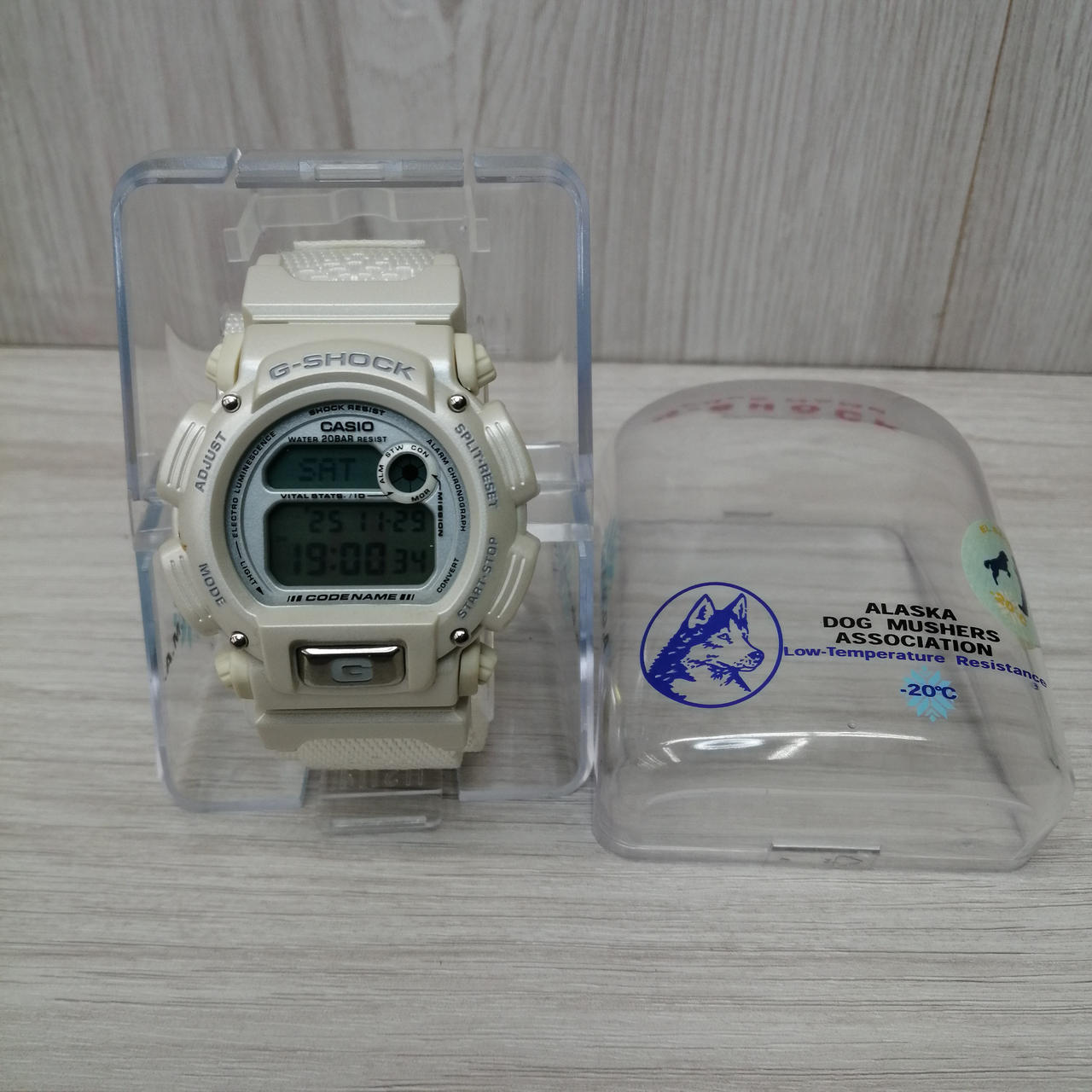 CASIO G-SHOCK DW-8800AJ-7AT – BanzaiHobby