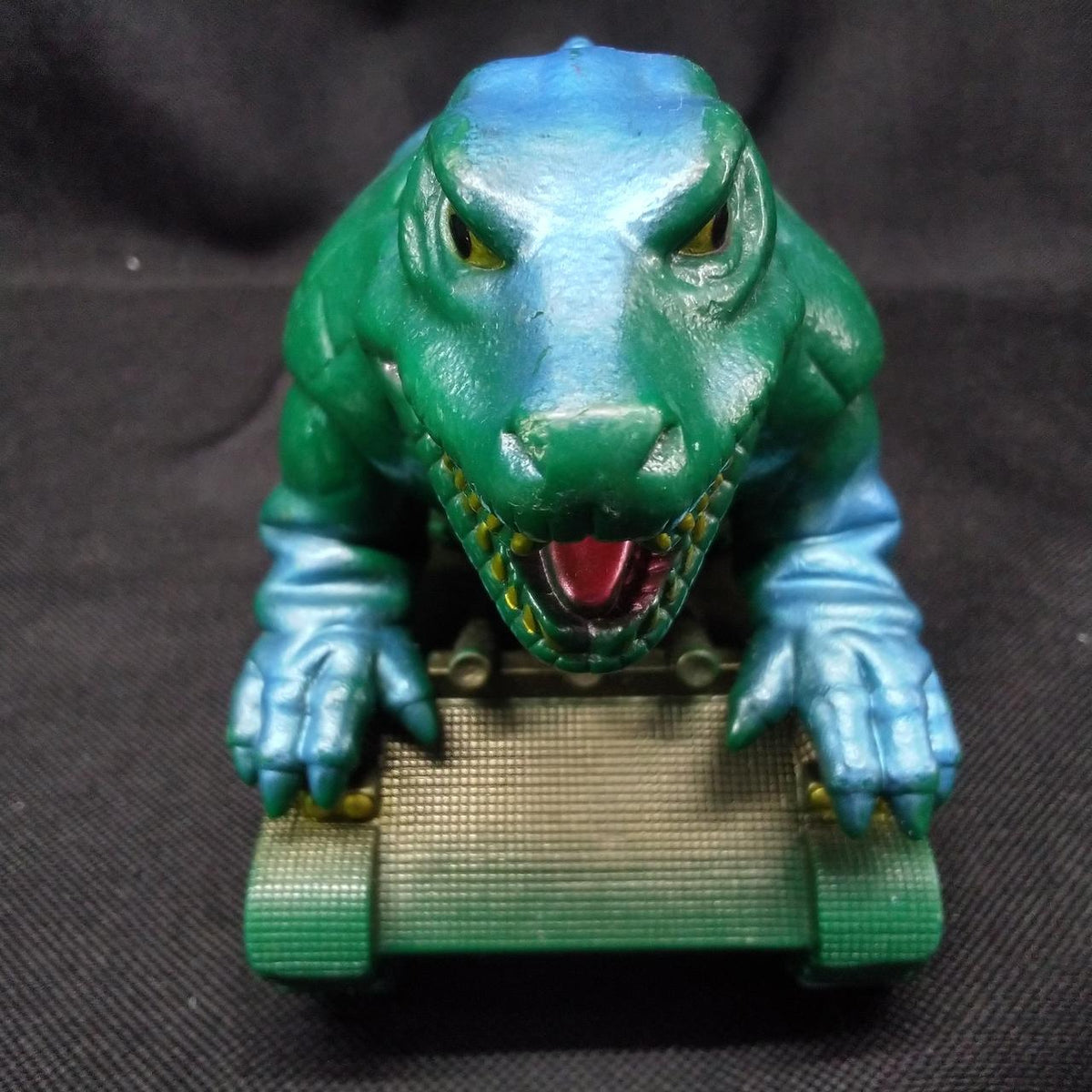 Tsuburaya Productions Sofubi Monster Kingdom: 'Monster Tank'