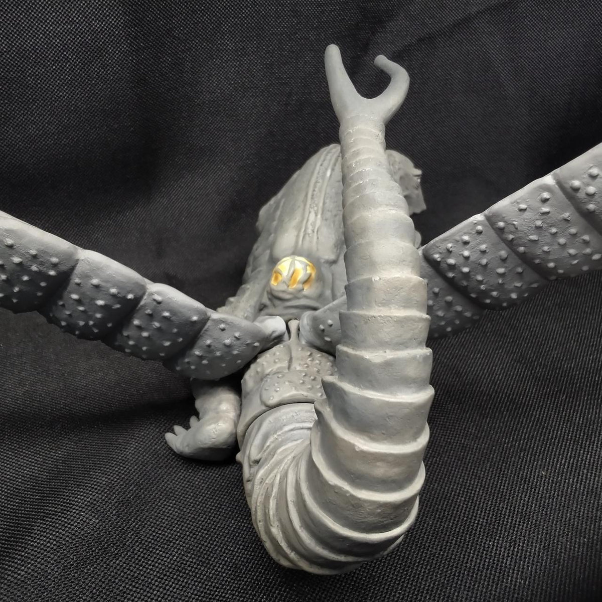 X-PLUS Soft Vinyl Ultraman Poison Gas Monster 'Kemla' - X-PLUS Banzai Hobby