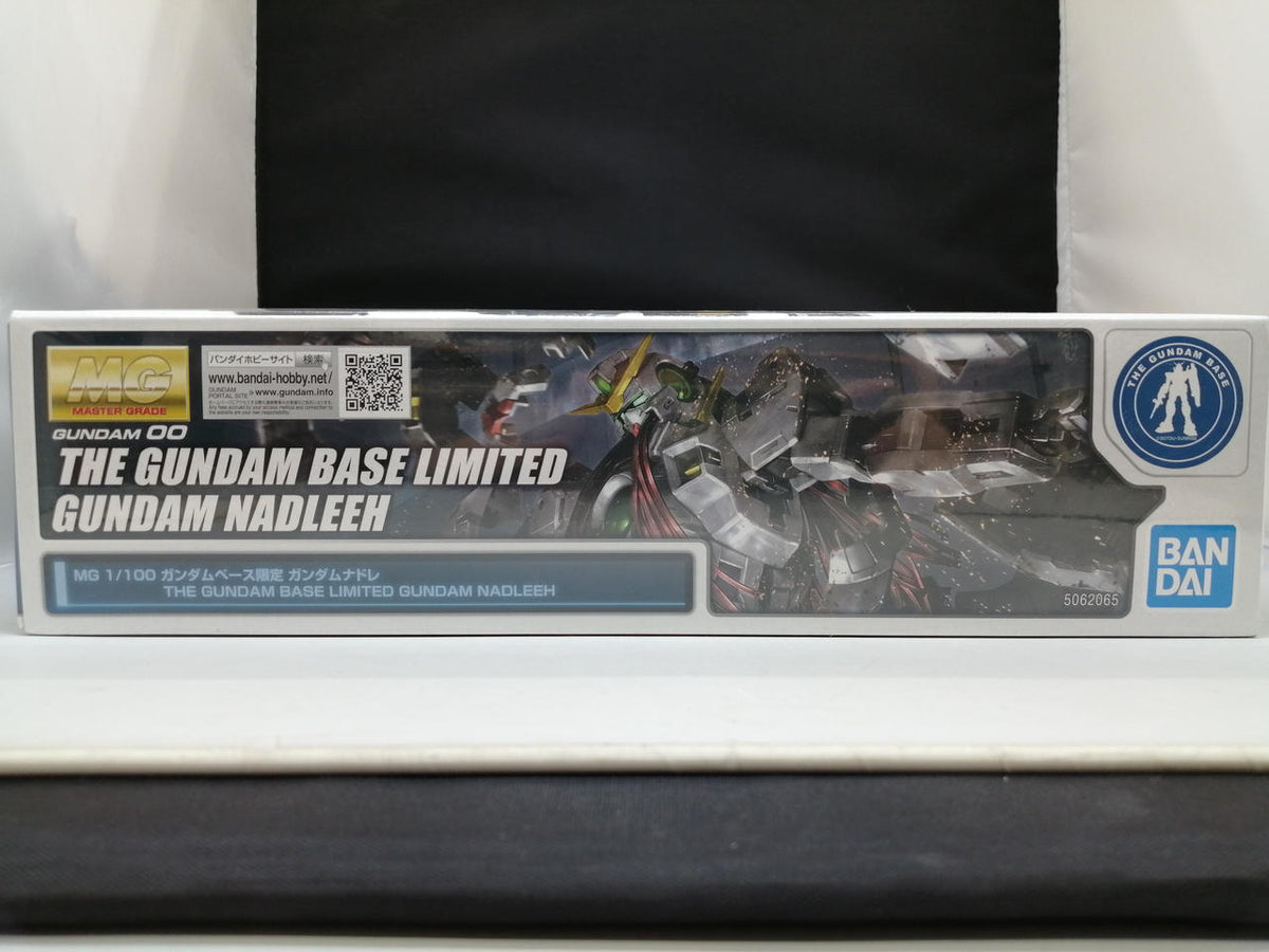 BANDAI MG Gundam Nadre Mobile Suit Gundam 00 (Double O)