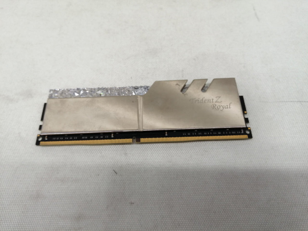 G SKILL DDR4 F4-3200C16D-32GTRS