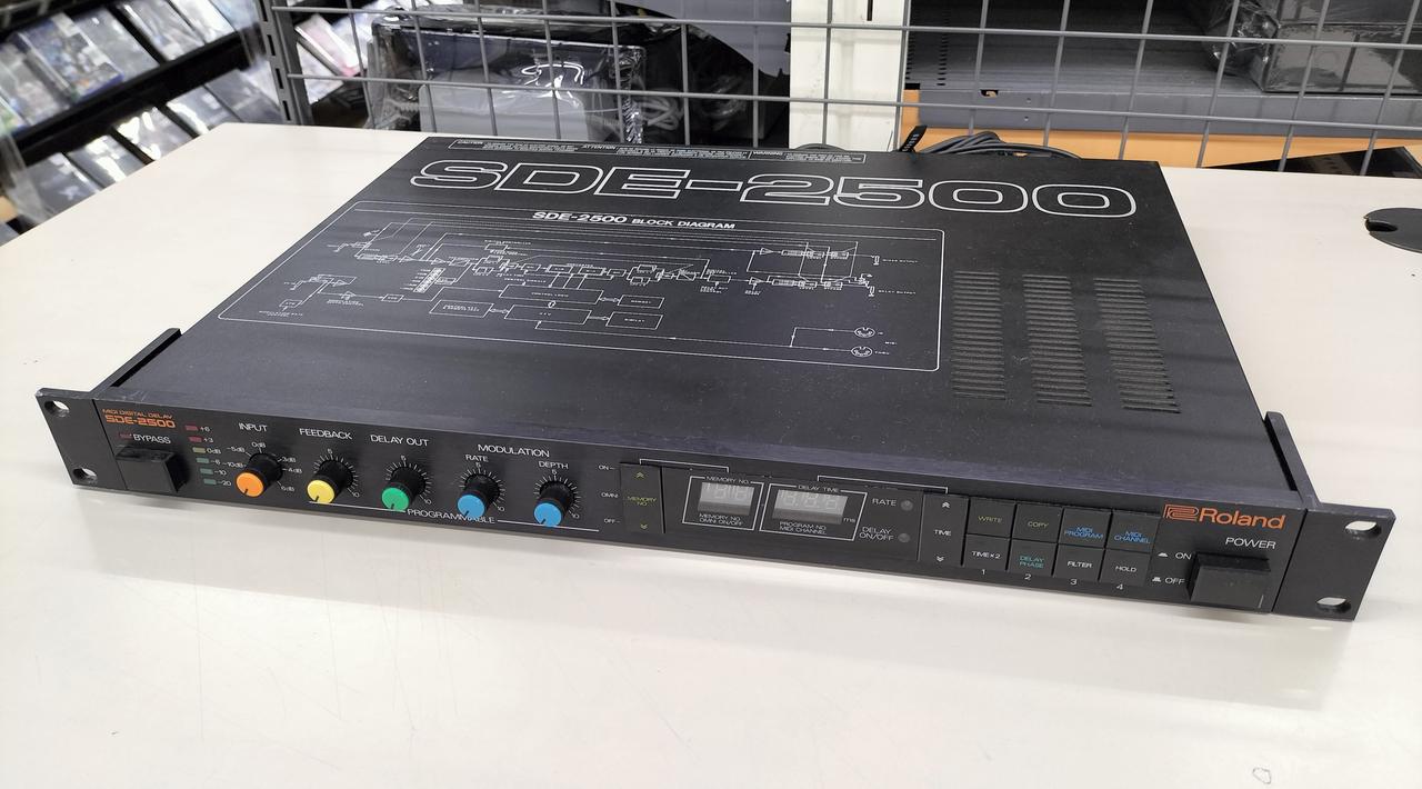 ROLAND Effects pedal: SDE-2500 – BanzaiHobby