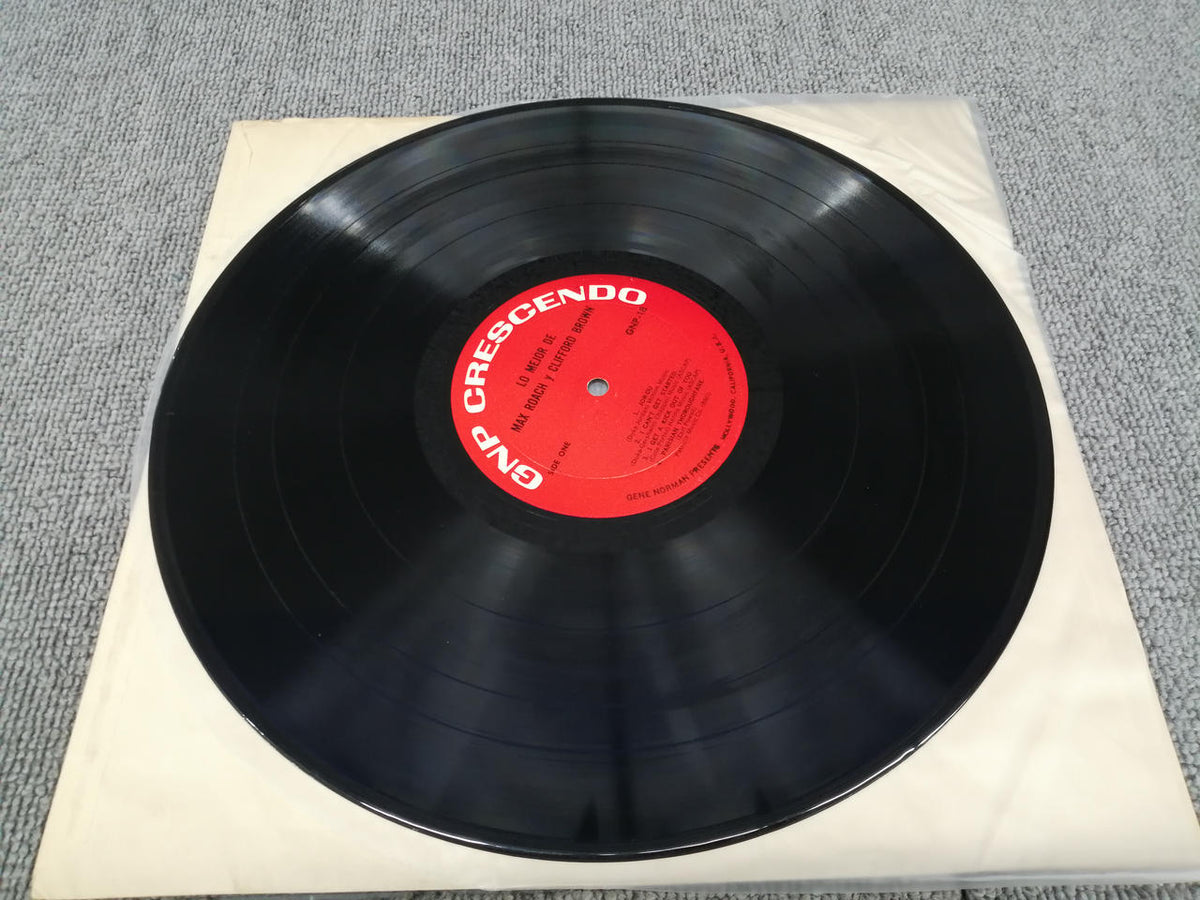 GNP MAX ROACH/THE BESTOFMAX ROACH GNP18