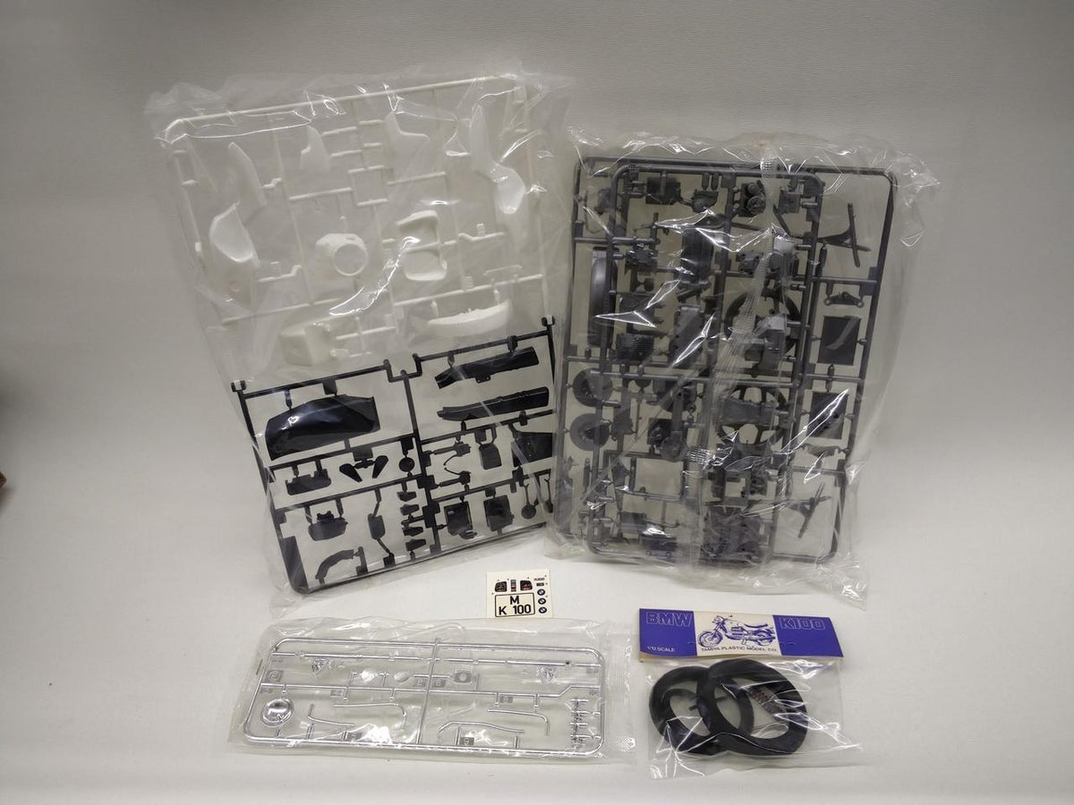 TAMIYA BMW K100 Tamiya Plastic Model 1/12 Motorcycle Series NO.36