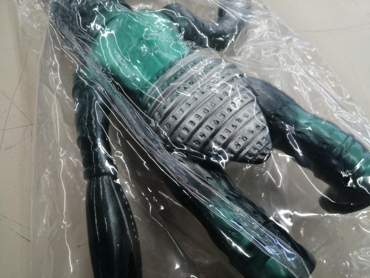 BANDAI Soft Vinyl Reissue Baltan Alien (Dark Blue Version) - BANDAI Banzai Hobby