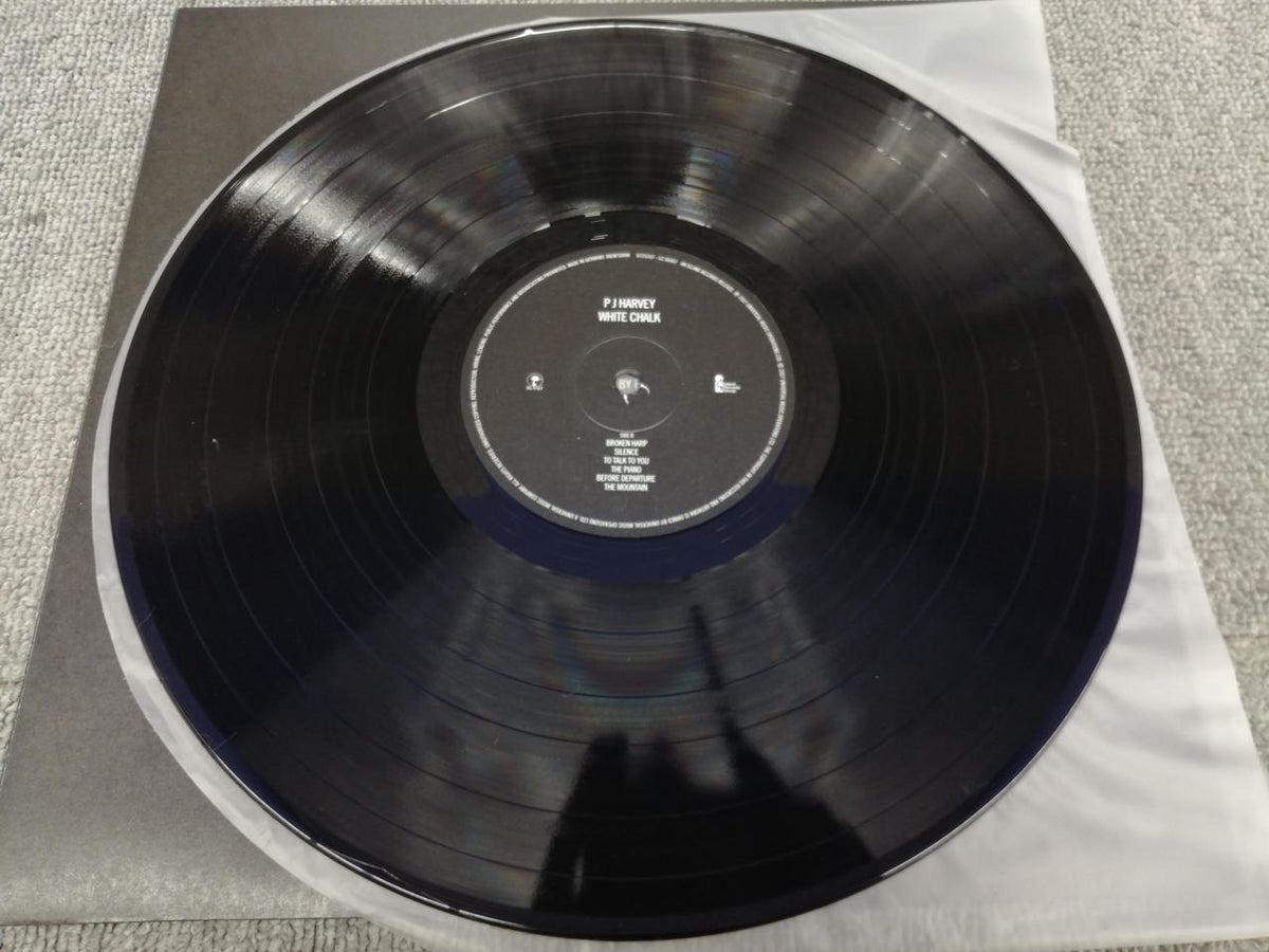 Island Records P J HARVEY/WHITE CHALK 0725347