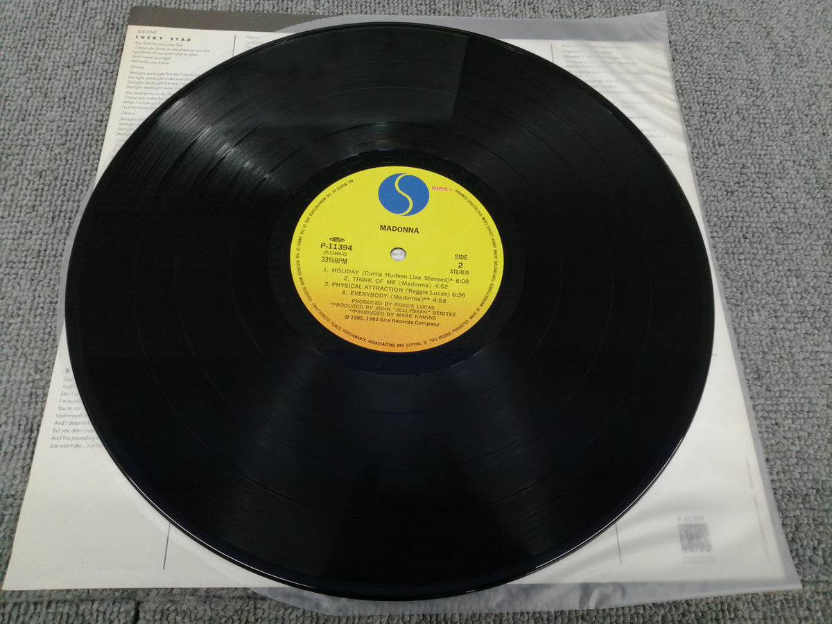 Warner Pioneer MADONNA / Burning Up P-11394