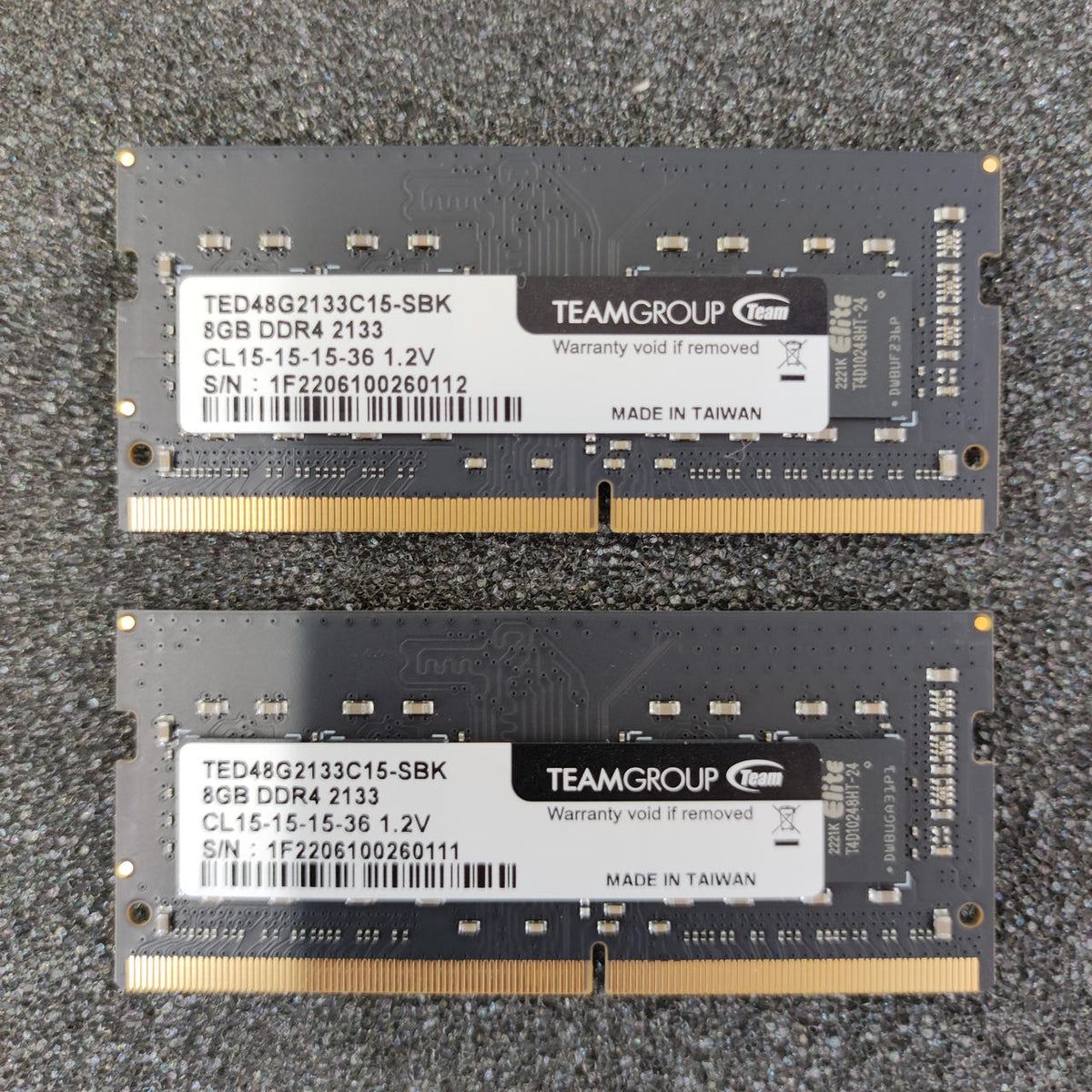 TEAM DDR4 Memory TED48G2133C15-SBK