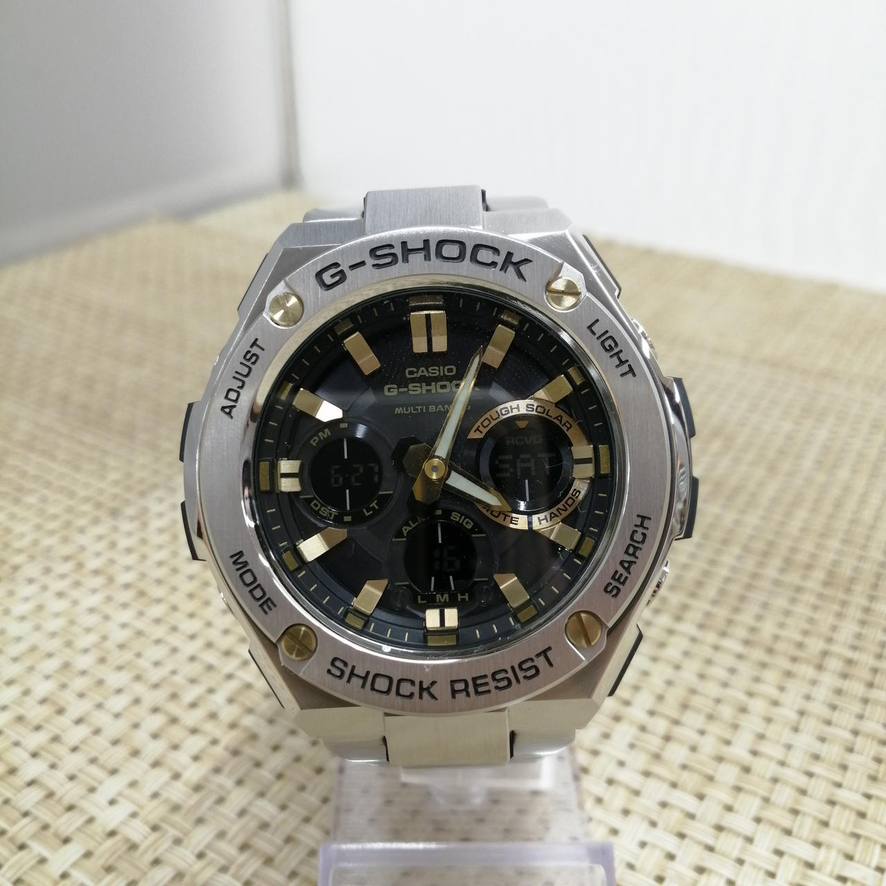 CASIO G-SHOCK GST-W110D – BanzaiHobby