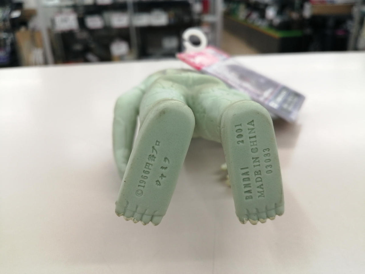 BANDAI Soft Vinyl Ultra Monster EX Jamila 2001