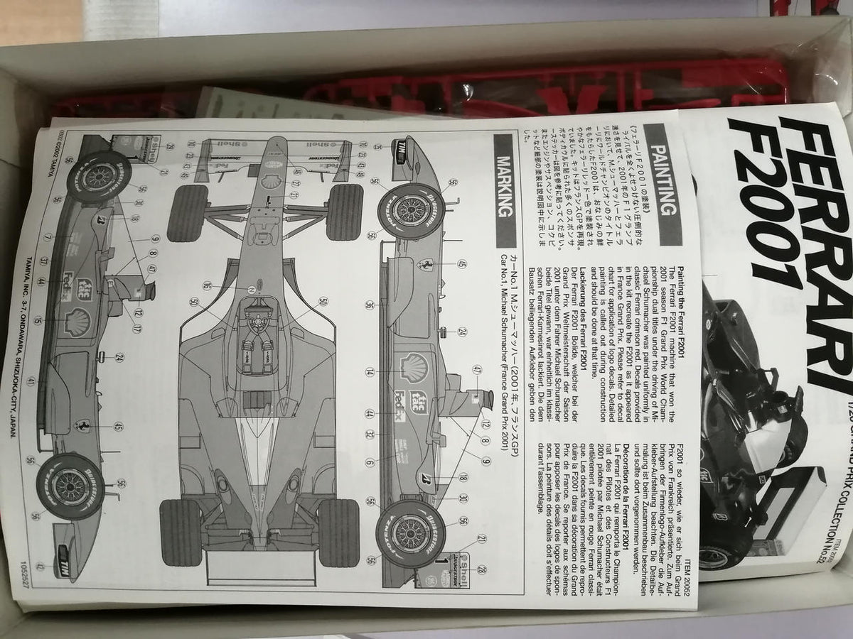 TAMIYA Ferrari F2001 1/20 Scale Plastic Model Grand Prix Collection NO.52